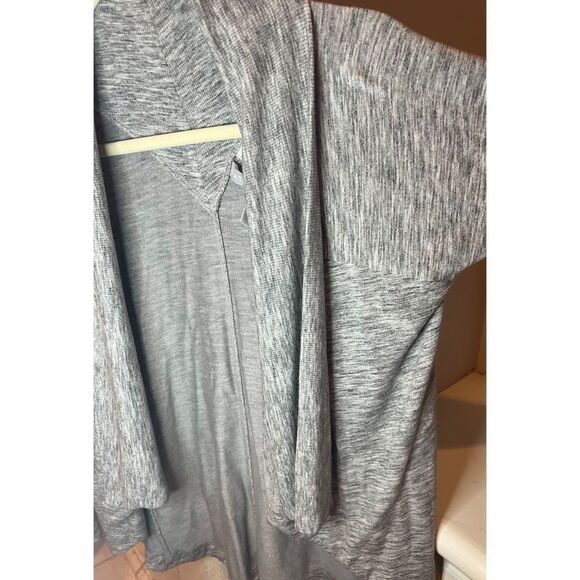 Athleta Nirvana Wear Two Ways Wrap Heather Grey Cardigan Size XXS - Picture 6 of 10